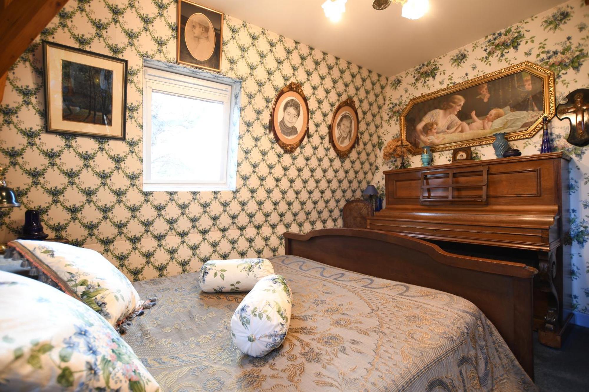 Le Val Clos, Appartement Dans Une Maison De Maitre 19E Tanlay Екстериор снимка